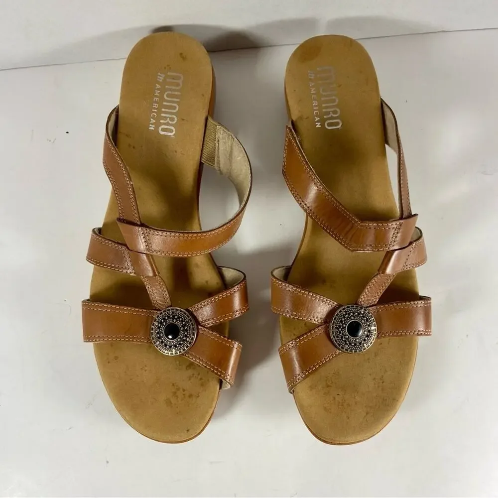 Munro‎ American Sandals Leather Wedge Medallion Brown 8.5